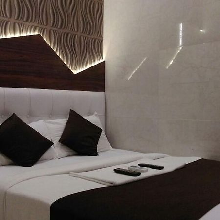 Hotel Palace Residency Mumbai Eksteriør bilde