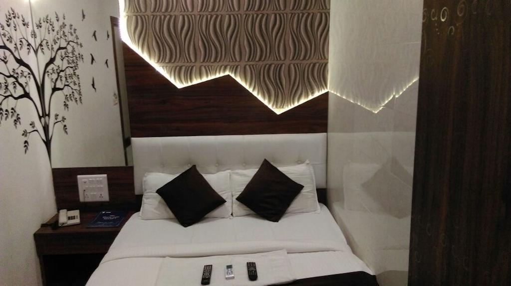 Hotel Palace Residency Mumbai Eksteriør bilde